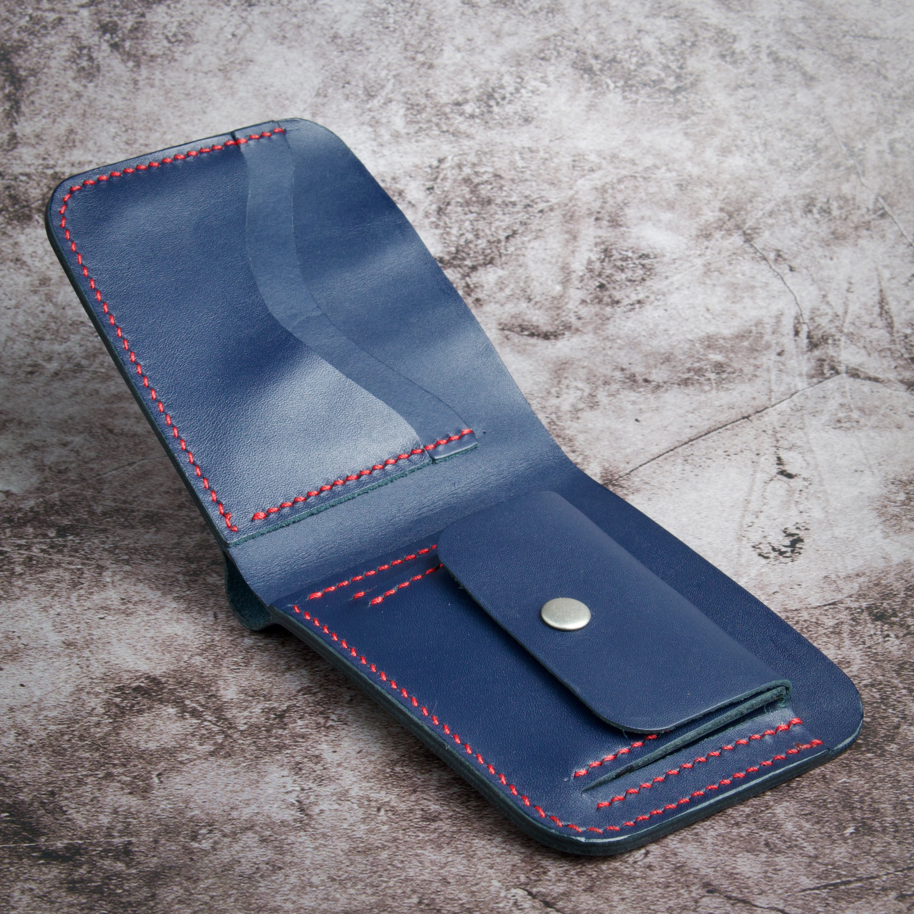 Classic Bi-Fold Wallet | Hunza Arc