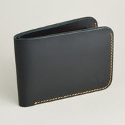 Classic Slim Bifold Wallet | Hunza Fold