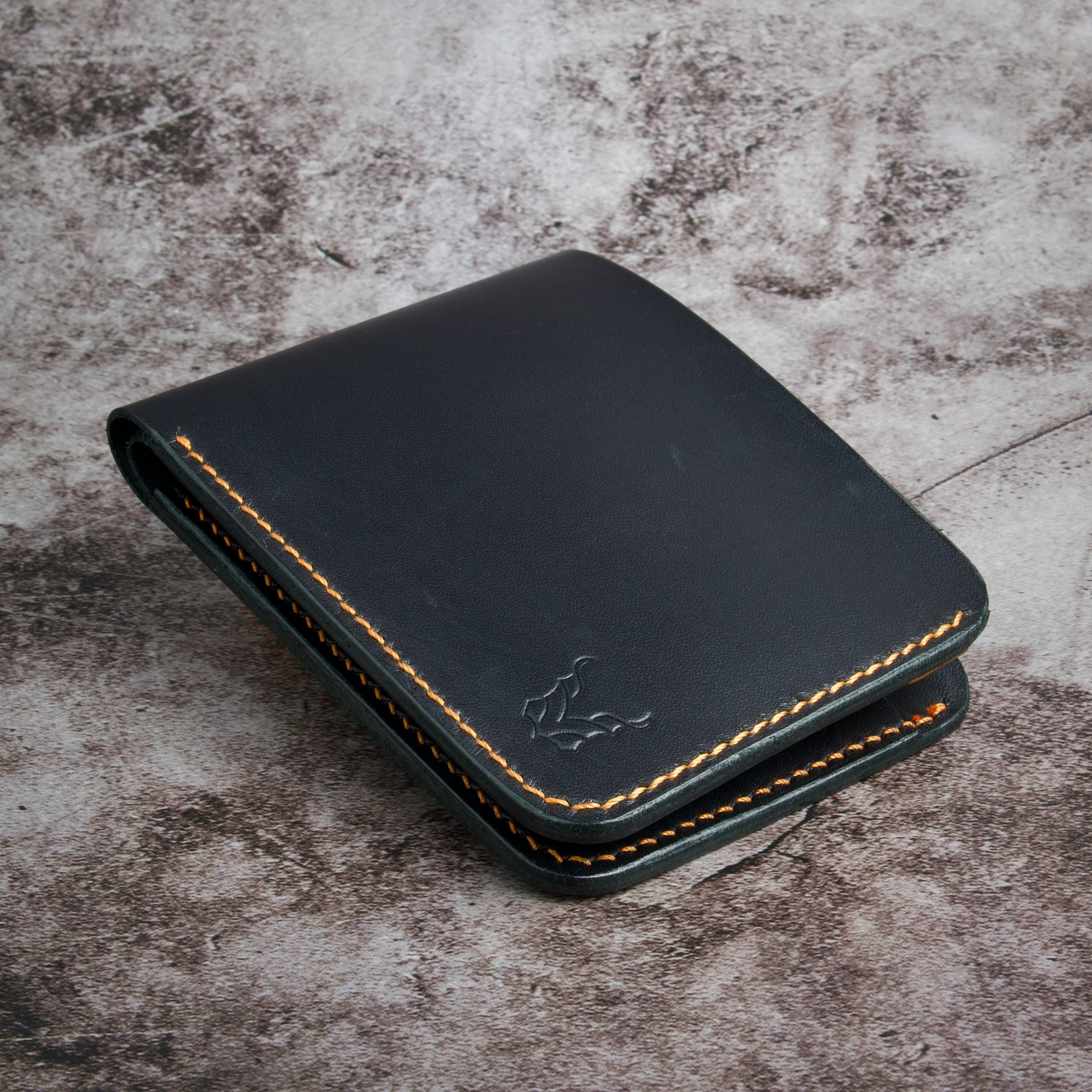 Classic Slim Bi-Fold Wallet | Hunza Fold