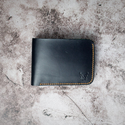 Classic Slim Bi-Fold Wallet | Hunza Fold
