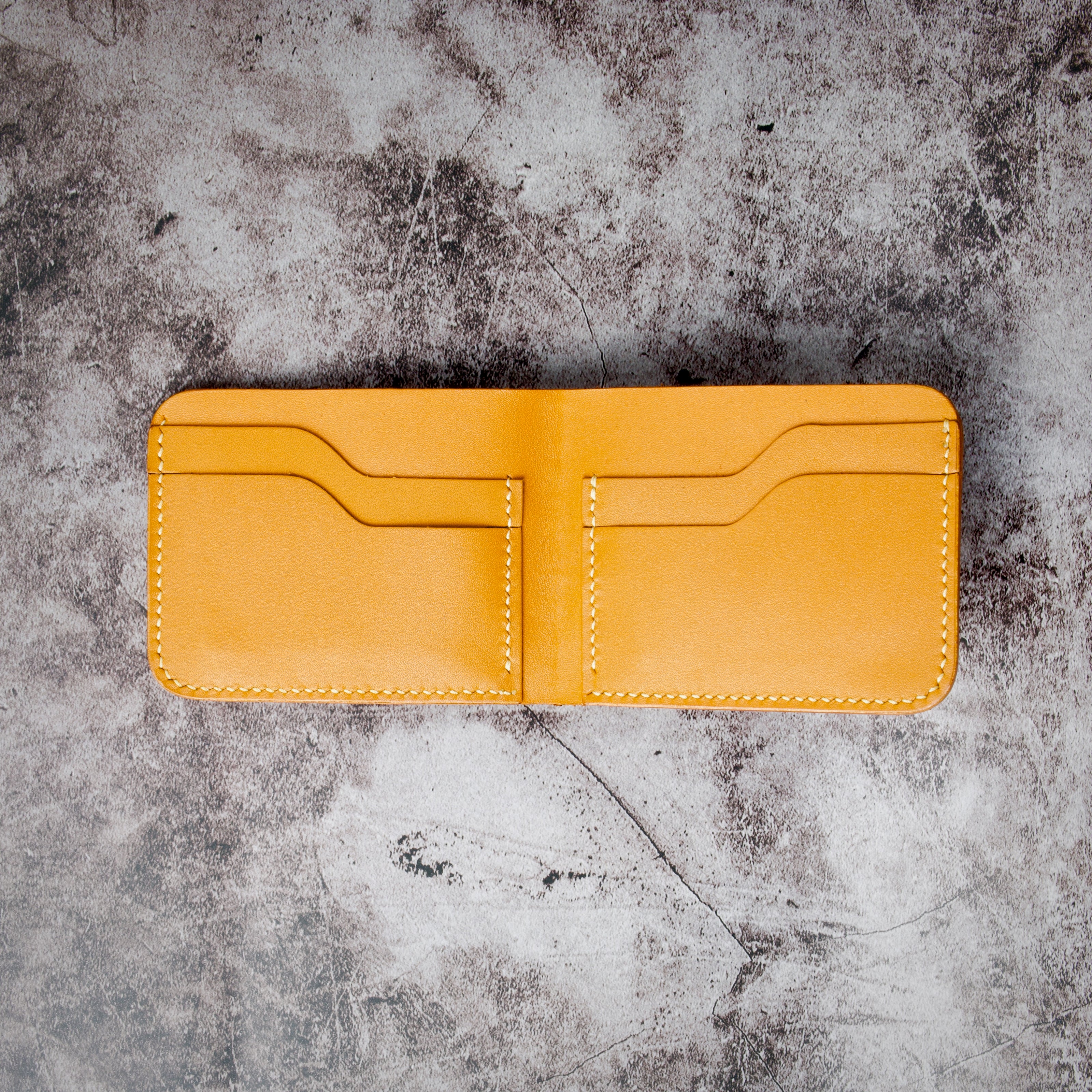 Classic Slim Bi-Fold Wallet | Hunza Fold