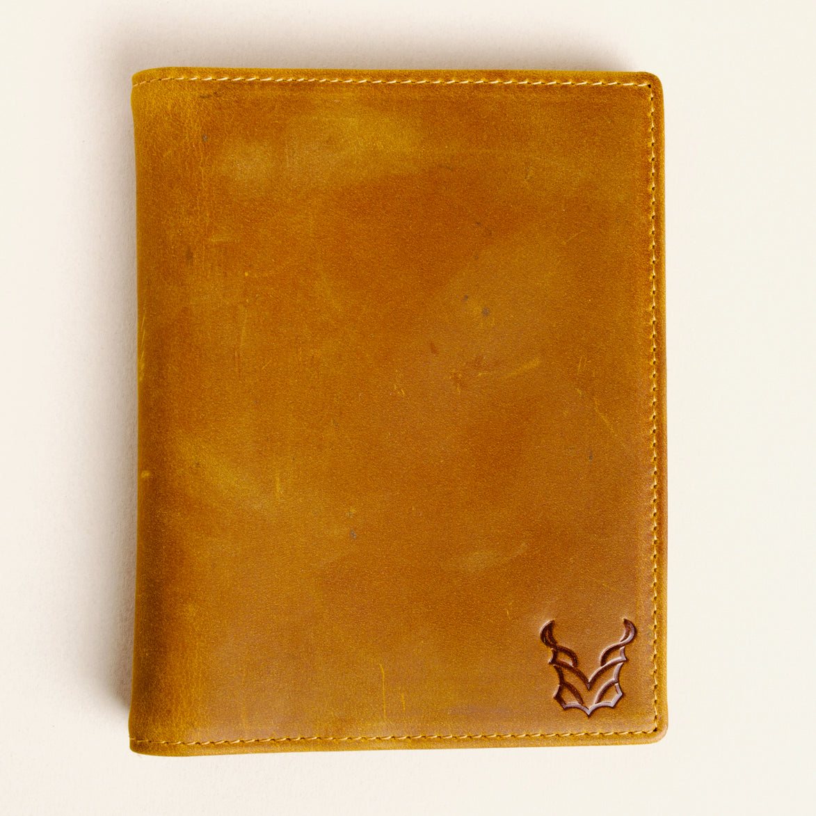 Passport Holder with AirTag Slot | Atlas Pass