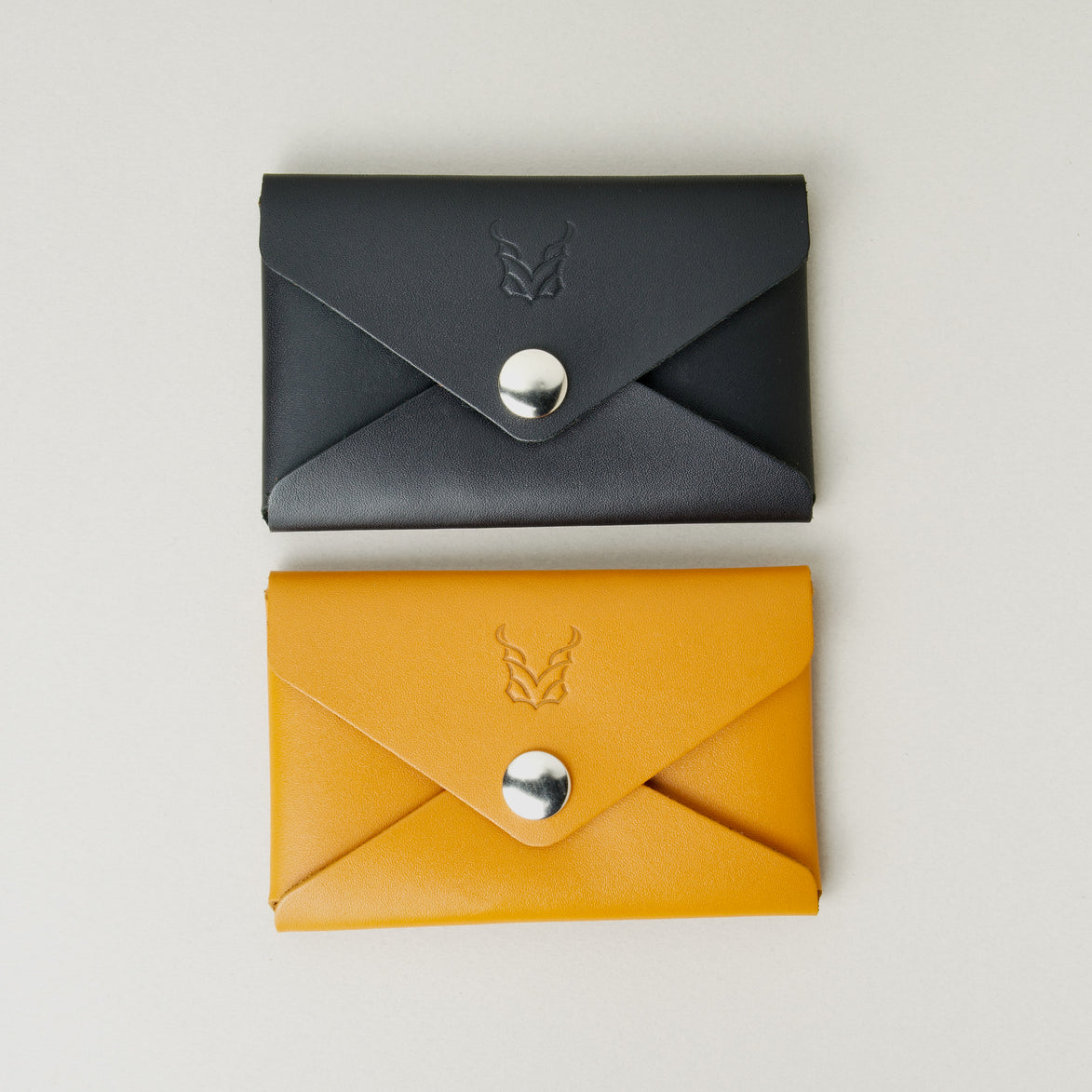 Traditional Card Holder | Niva Seal
