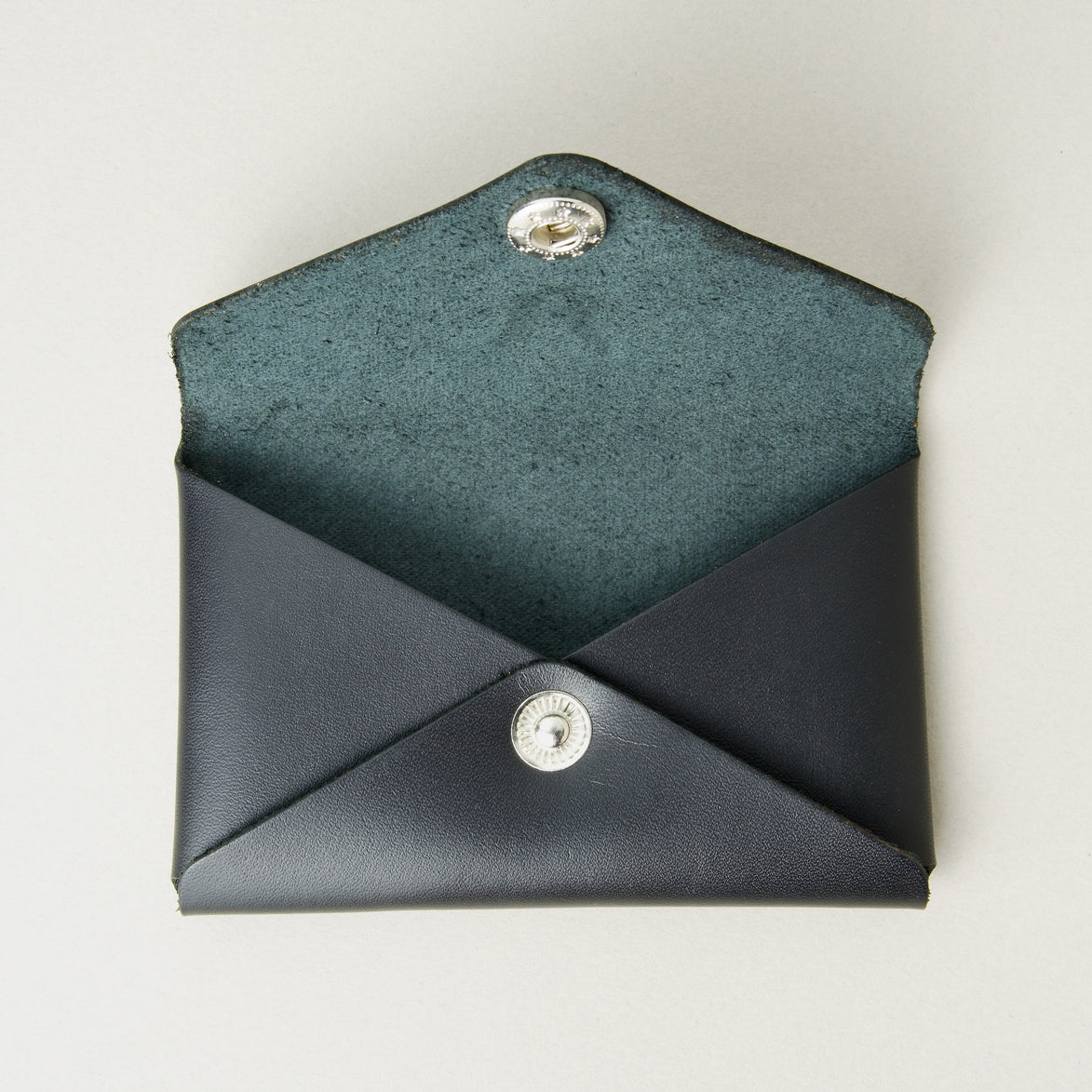 Traditional Card Holder | Niva Seal