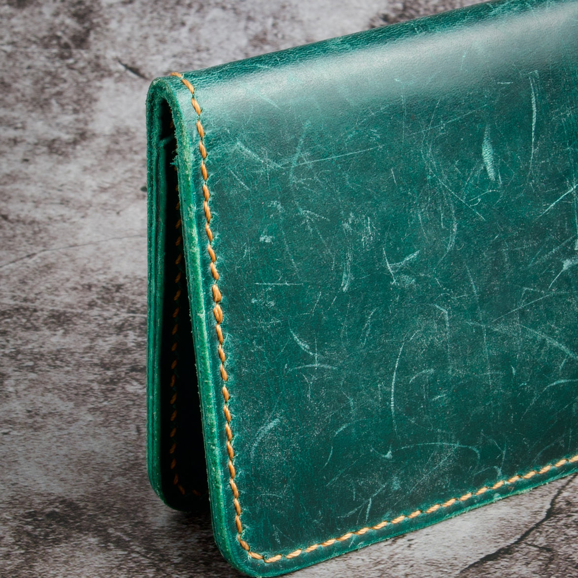 Slim Vertical Bifold Wallet | Ravi Fold