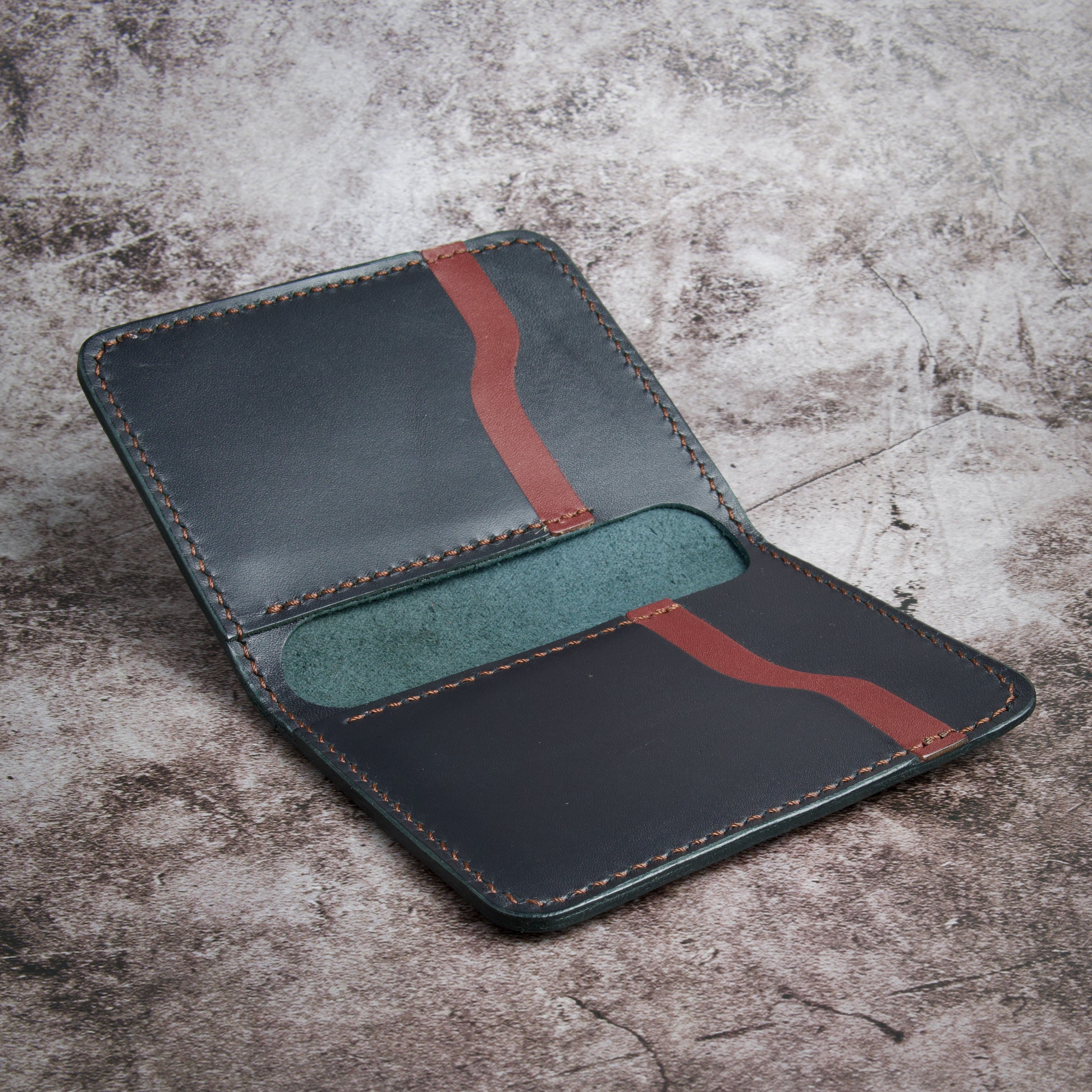 Slim Vertical Bi-Fold Wallet | Ravi Fold